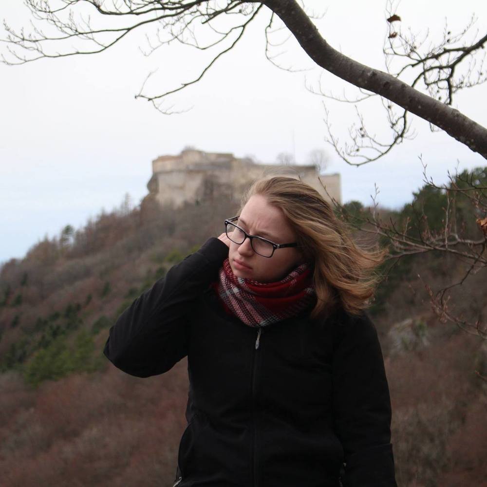 Meet your Posher, Marycate